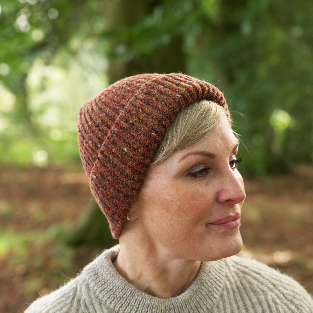 Donegal Tweed Beanie - Rust – Mars Knitwear display picture 1