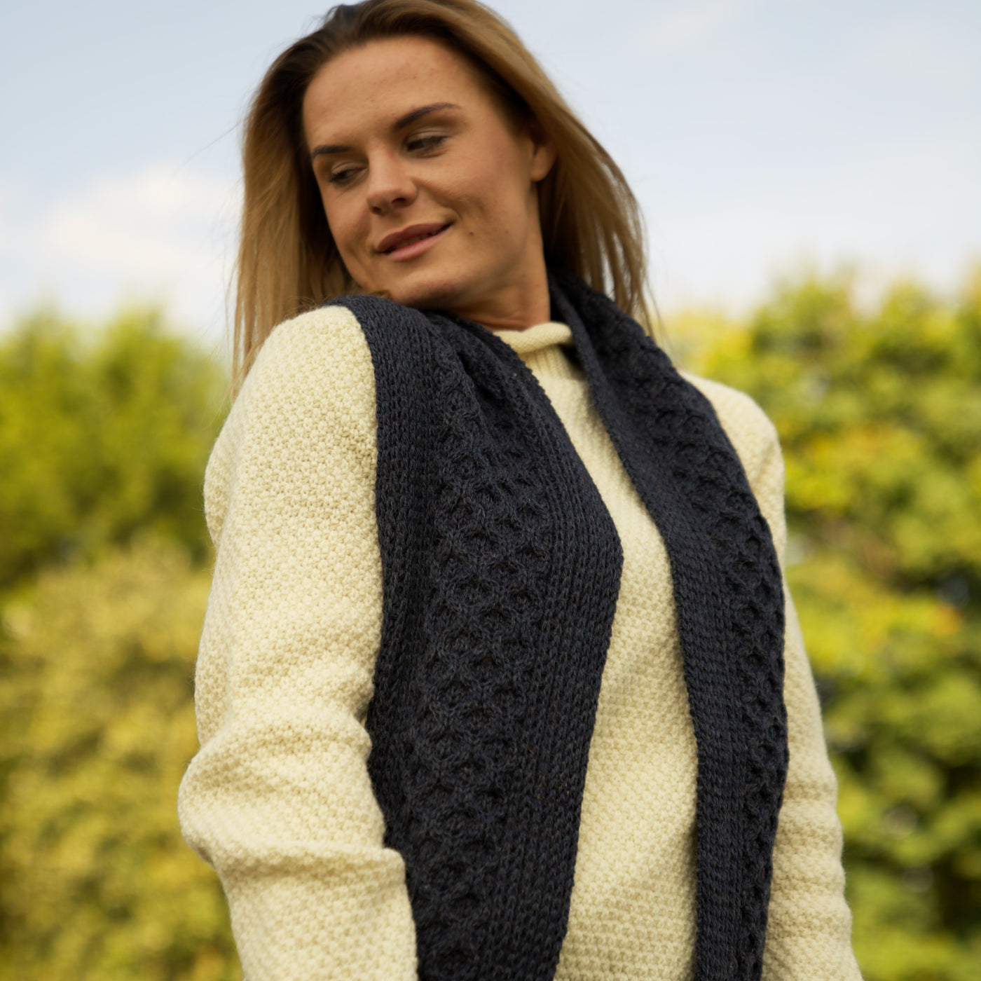 British Wool Long Honeycomb Scarf - Denim