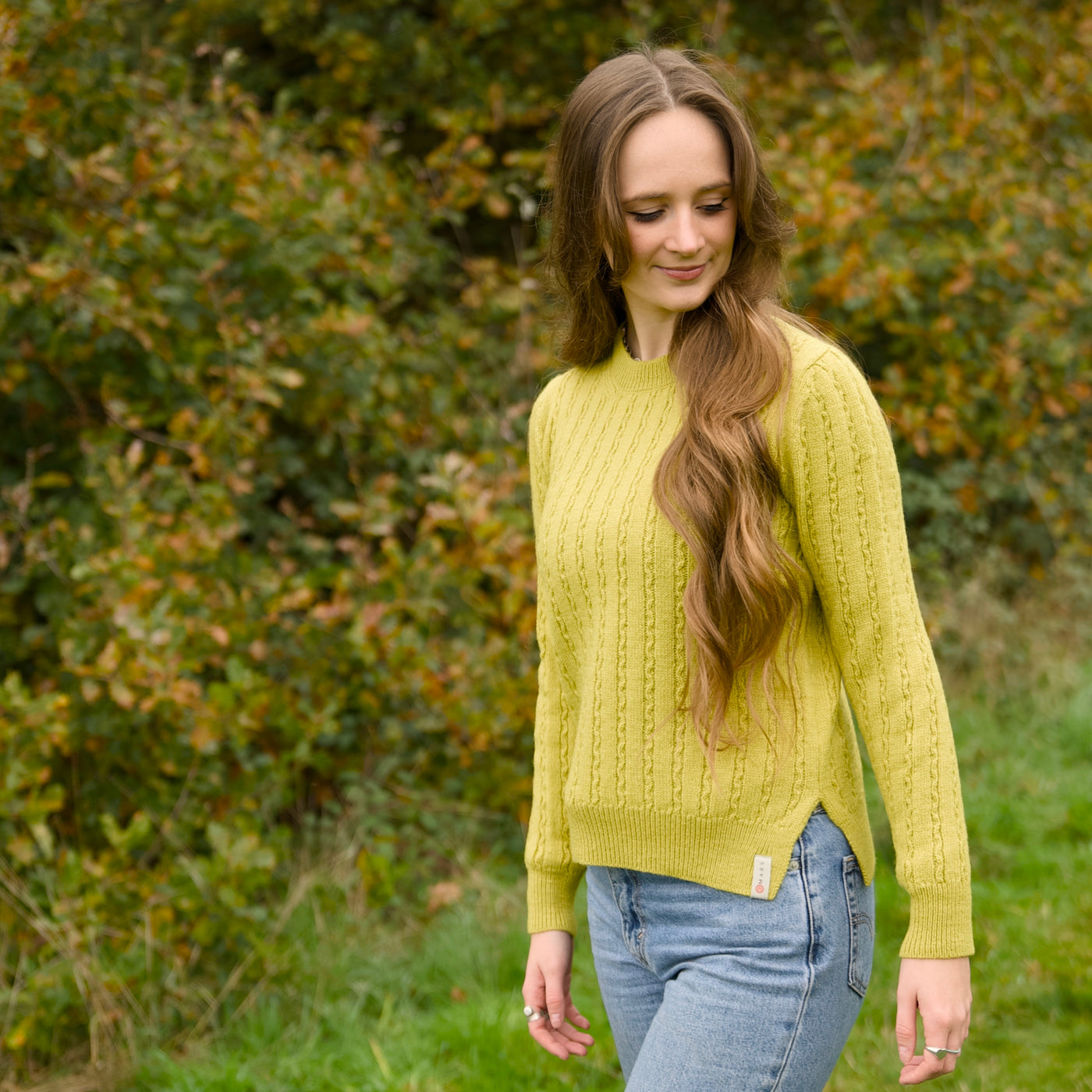 Merino Wool Cable Crew Jumper - Citron