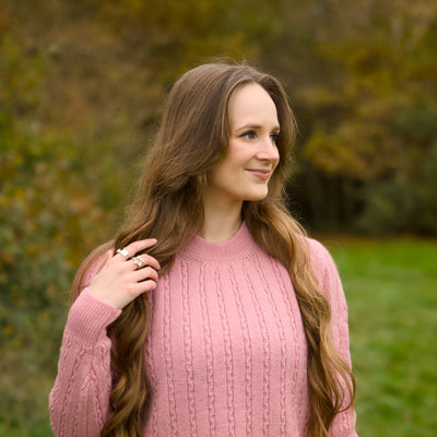 Merino Wool Cable Crew Jumper - Rosa