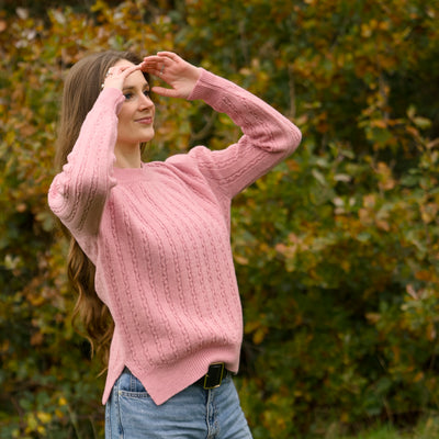 Merino Wool Cable Crew Jumper - Rosa