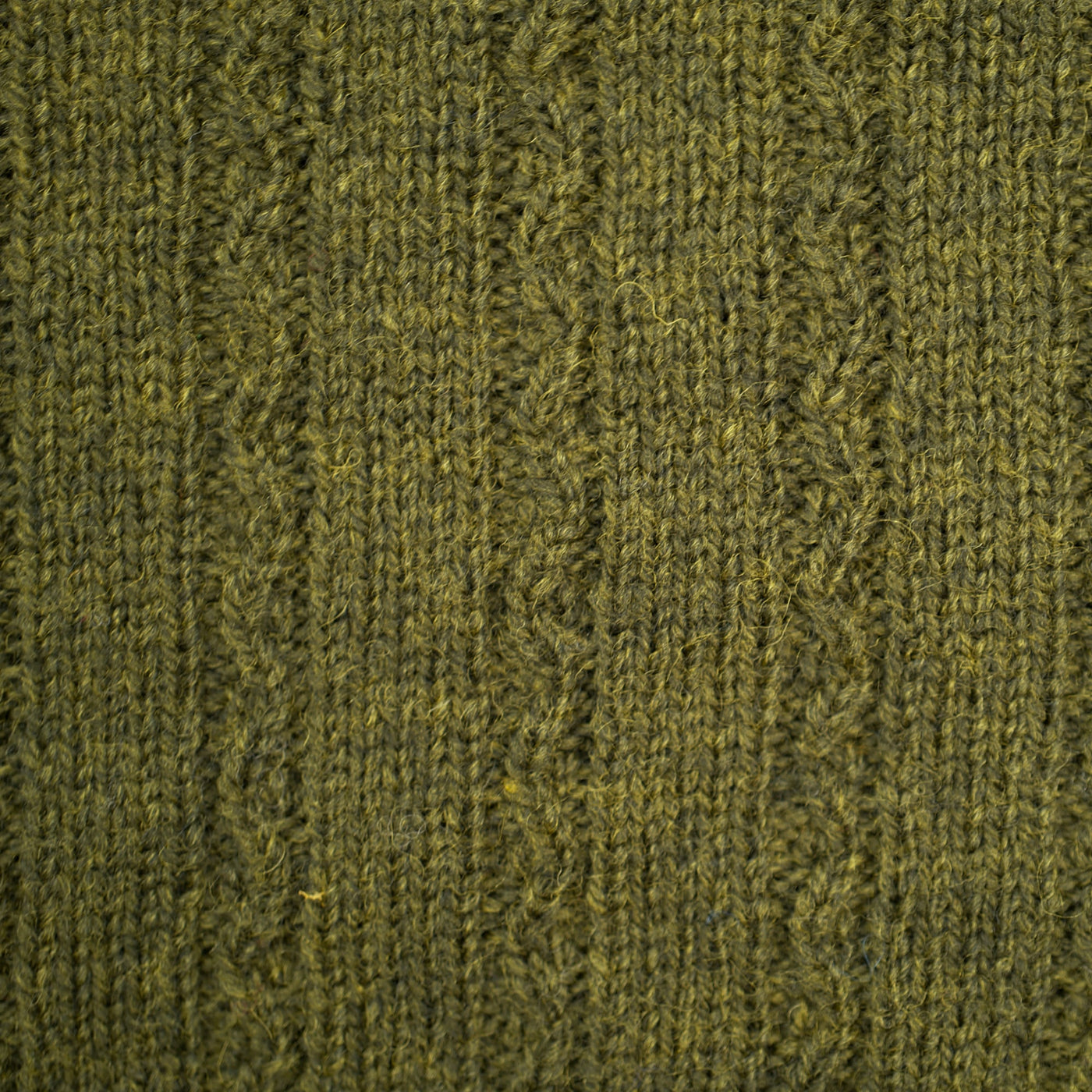 Merino Wool Cable Sleeveless Jumper - Green Melange